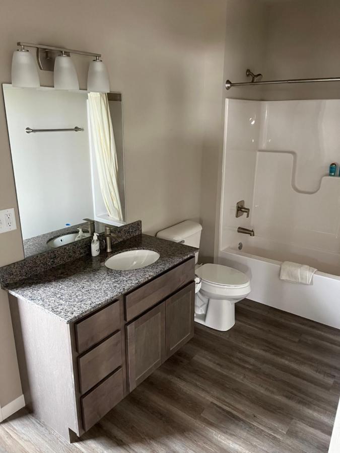 Luckys Lodge Lodi 外观 照片